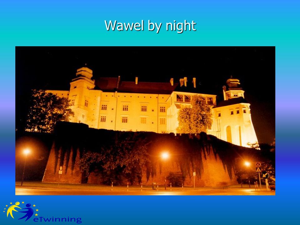 Wawel by night