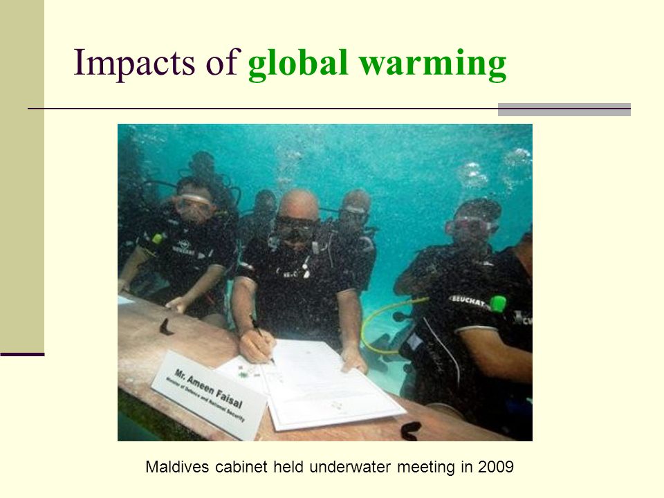 Maldives cabinet held underwater meeting in 2009
