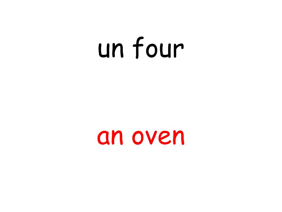 an oven un four
