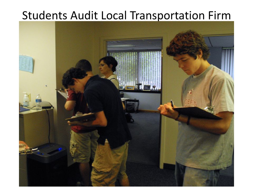 Students Audit Local Transportation Firm