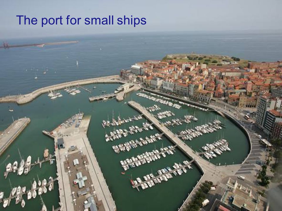 The port for small ships
