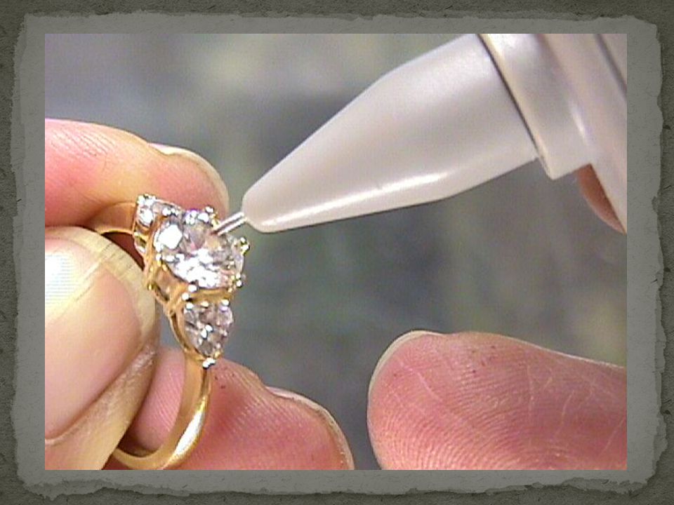 Проверить подлинность бриллианта кольце. Подлинность драгоценных камней. Проверка бриллиантов на подлинность. Полировка драгоценных камней.