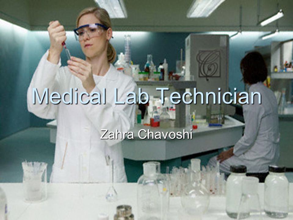 Medical Lab Technician Zahra Chavoshi