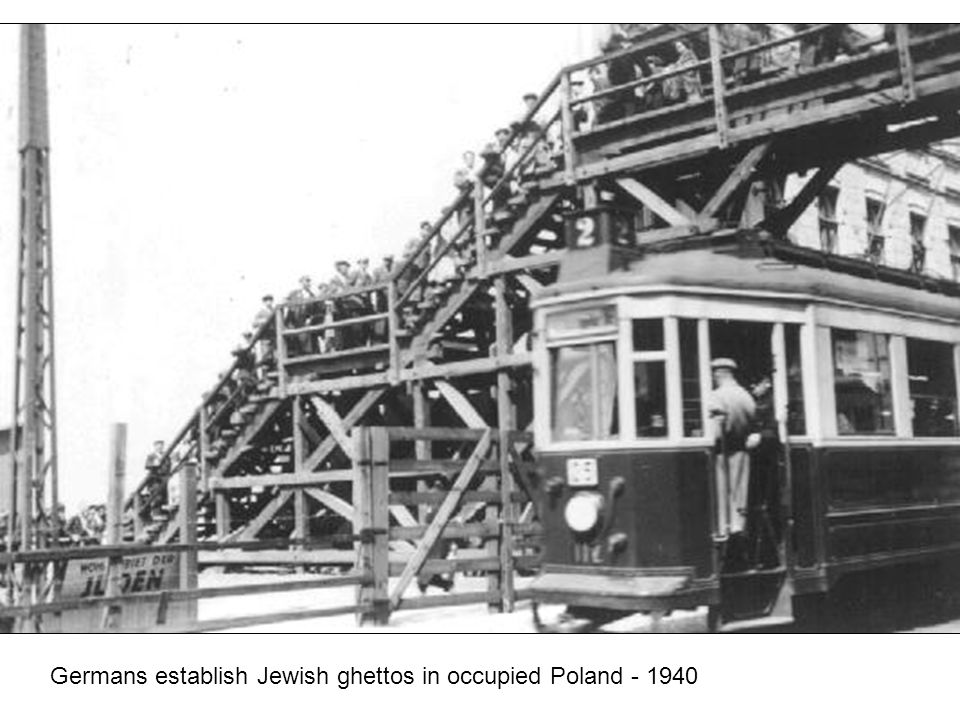 Germans establish Jewish ghettos in occupied Poland