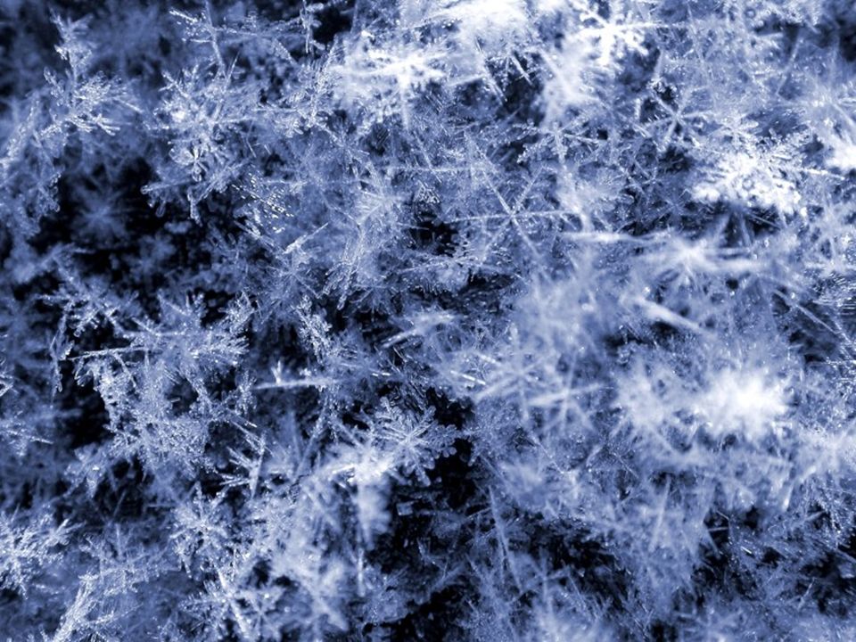 How does a snowflake form?